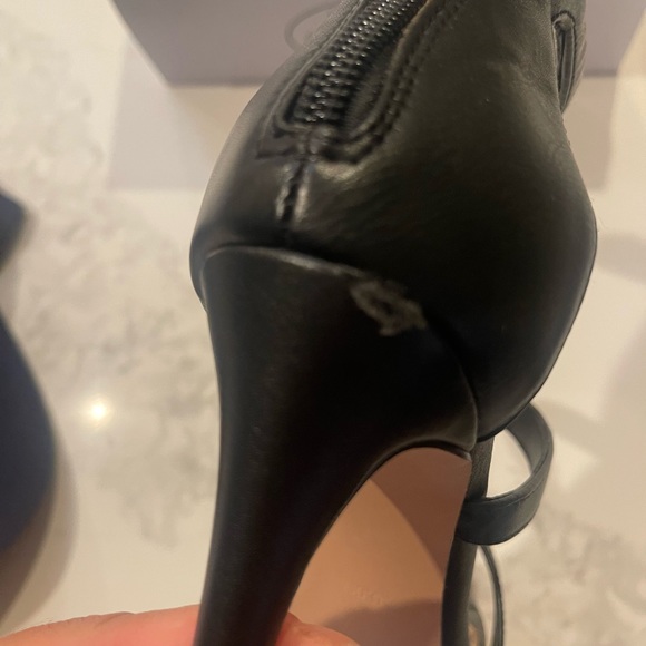 Steve Madden Feel Ya Ankle Strap Classic Pumps in Black - Picture 5 of 5